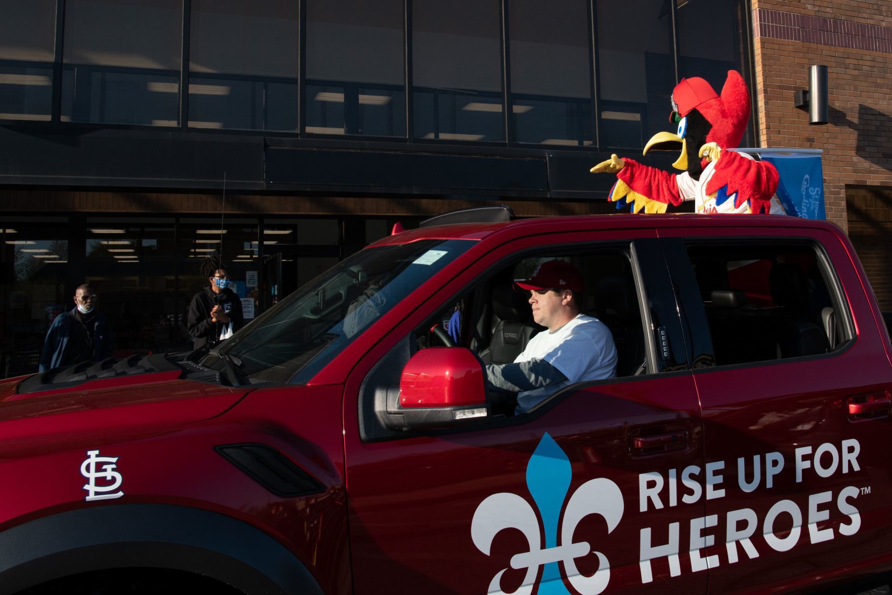 Rise Up for Heroes 'CAREavan'